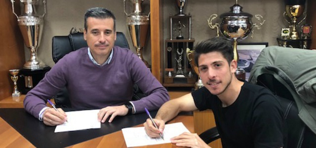 Raúl Navarro amplía su compromiso con el Promesas 1 Raúl Navarro Miguel Ángel Gómez