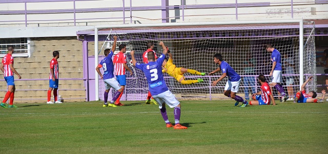 El Tordesillas cae en el debut fruto de dos acciones a balón parado