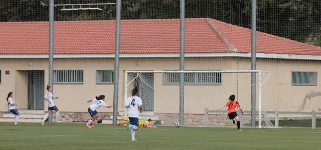 Yarima y Maka meten la tercera