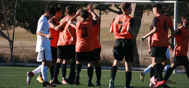El liderato se vuelve a teñir de naranja