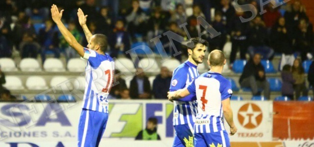 El Promesas se estrella ante la Ponferradina y hace saltar las alarmas