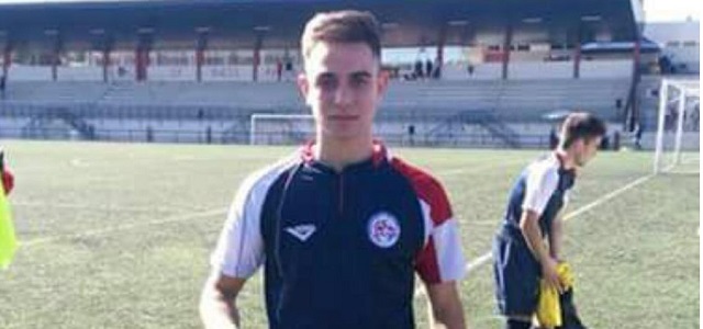 Alejandro García debuta en el Navarrés con gol y victoria balsámica