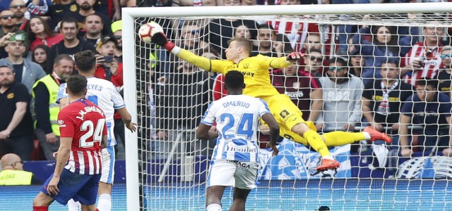 Lunin refuerza la portería del Real Valladolid