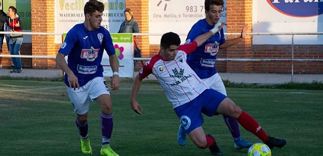 Dos faltas provocan la primera derrota del Tordesillas en casa