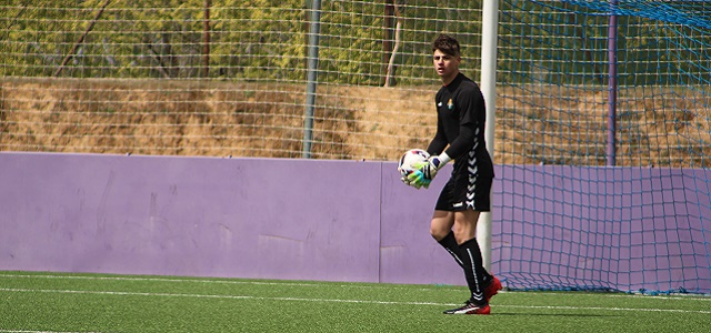 El portero Dani Simón se marcha a la CIA