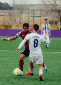 El Promesas muestra su mejor versión y se lleva otro derbi más 2 Doncel 1