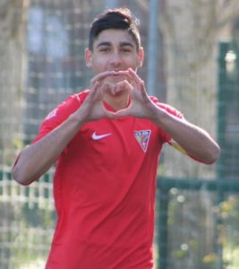 El Real Valladolid B va en serio a por la liga 3 SAÚL DEDICATORIA