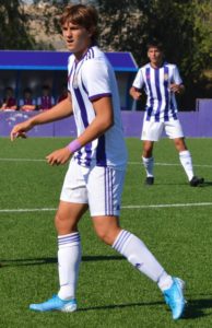 Pichichis en blanco y violeta 3 Slavy