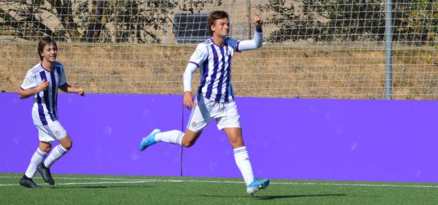 El Divi baila al son de Slavy y doblega al Rayo Majadahonda