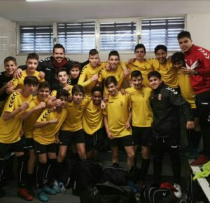 Ricardo Chamorro: "Siento que el fútbol nos debe algo y espero que nos lo pueda devolver" 2 Laguna infantil regional 2