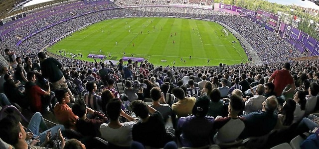 La afición, partidaria de que vuelva el fútbol cuando las condiciones sanitarias lo permitan