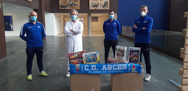El CD Arces muestra su vertiente solidaria con el Hospital Río Hortega