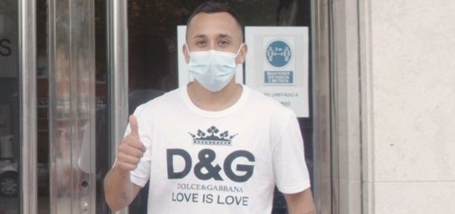 Orellana, a punto de ser blanquivioleta 1 Orellana2