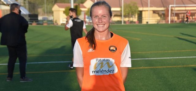 Kiersten Edlund se convierte en la tercera estadounidense de la historia del CD Parquesol