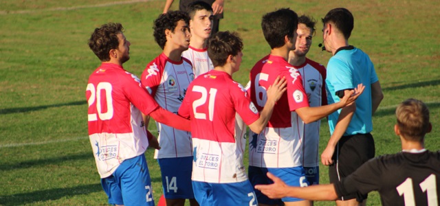 El Tordesillas arranca sin contundencia