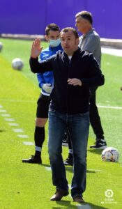 Un gol en el tramo final condena al Real Valladolid 2 Sergio González