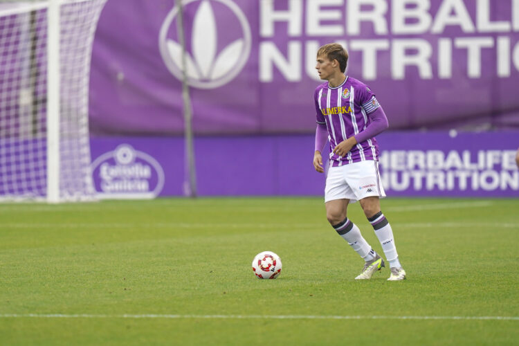 Aranda, un diamante que ya pule el Real Valladolid Promesas 1 Aranda Promesas