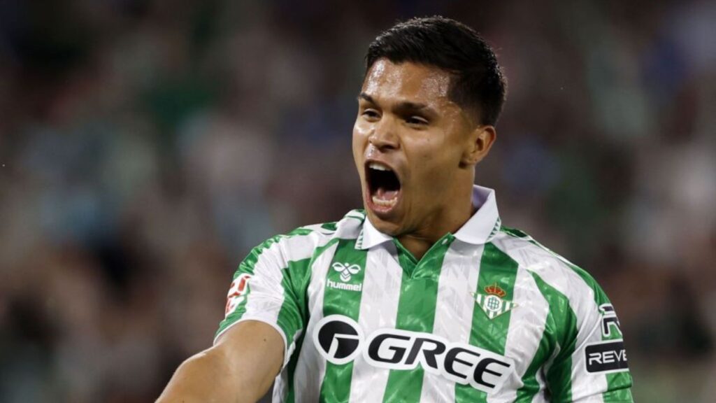 Betis - Real Valladolid | Cucho