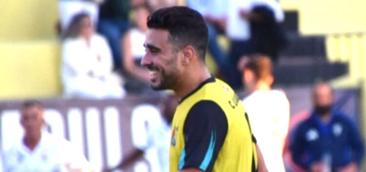 Javi León: "El fútbol no me da de comer, pero alimenta mi vida" 1 Javi León: "El fútbol no me da de comer, pero alimenta mi vida"