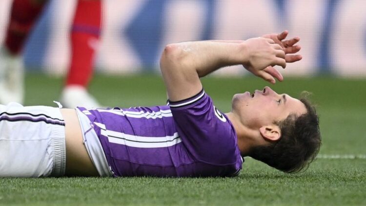 Latasa por el tejado 1 Latasa