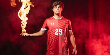 Álvaro Planas: un vallisoletano en el soccer universitario