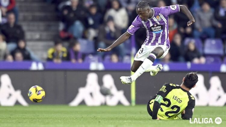 Altas, bajas y posibles onces del Real Betis - Real Valladolid 1 Altas, bajas y posibles onces del Real Betis - Real Valladolid