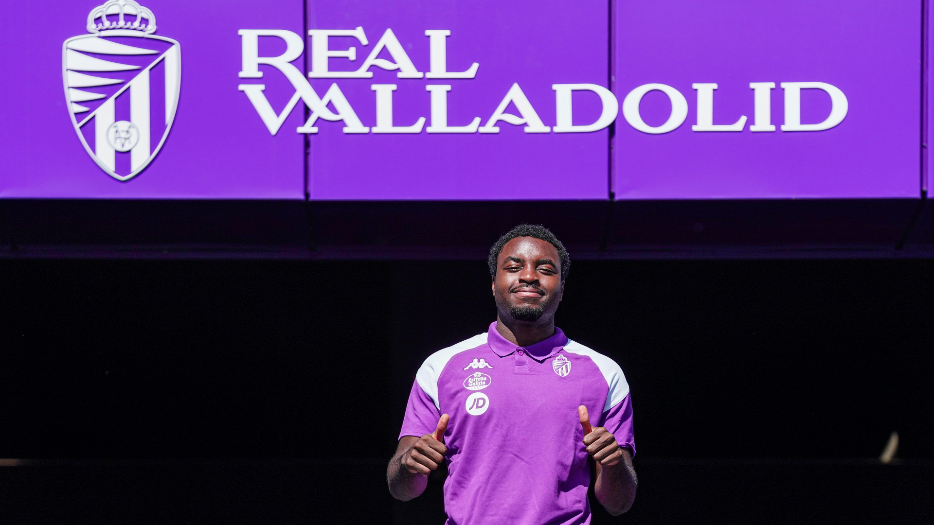 Las notas del Real Valladolid | Centrales 2 Boyomo Pucela