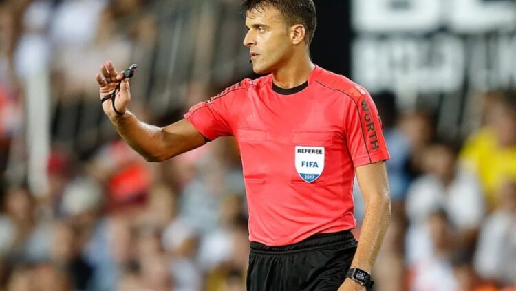 Gil Manzano será el árbitro del Real Valladolid - Osasuna 1 Gil Manzano será el árbitro del Real Valladolid - Osasuna