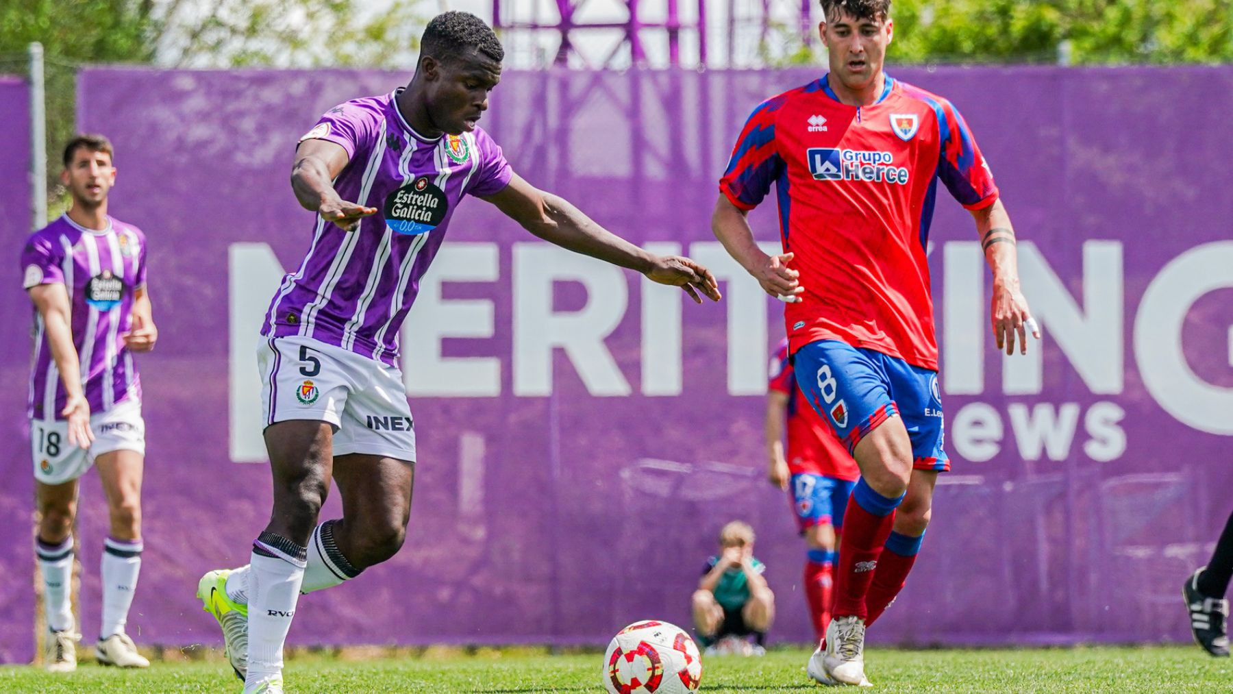 El Real Valladolid quema etapas: 16 juveniles participaron con el Promesas 6 Alani | Real Valladolid Promesas