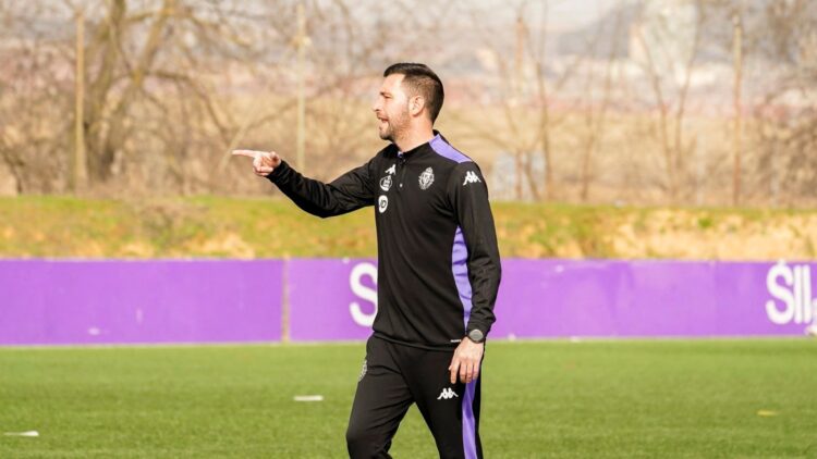 Manu Olivas hace balance de la temporada 1 Manu Olivas