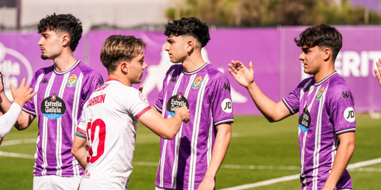 Solo tres equipos más jóvenes que el Valladolid Promesas en Segunda RFEF 2 Promesas Valladolid