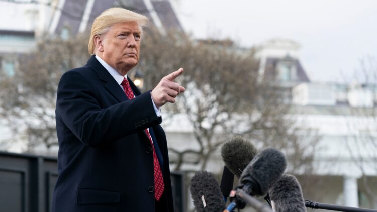 Confirmado: la guerra arancelaria con Estados Unidos lleva a otra marca de coches norteamericana a dejar China 1 Confirmado: la guerra arancelaria con Estados Unidos