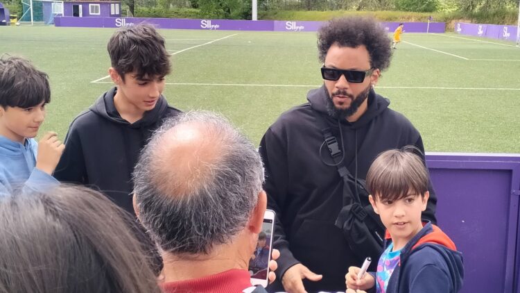 Marcelo y el glamour de una mañana en Los Anexos 1 Marcelo y el glamour de una mañana en Los Anexos