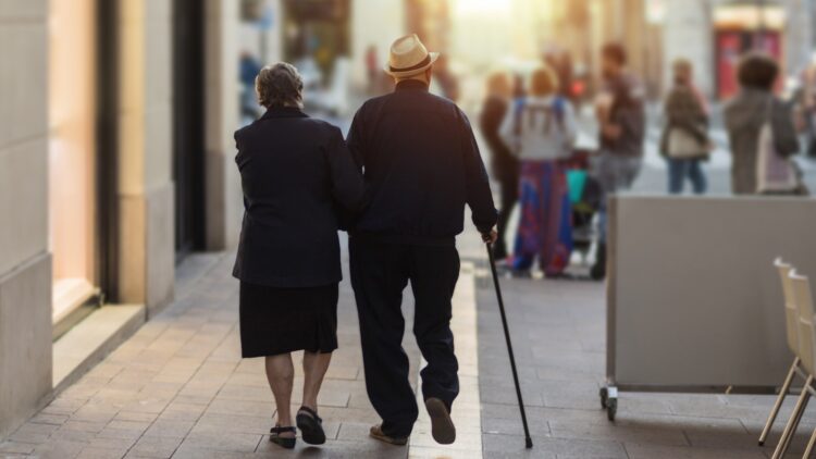 Ni España ni Portugal: este es el país en el que puedes cobrar hasta 1.600 euros de pensión sin haber cotizado 1 Este es el país en el que puedes cobrar hasta 1.600 euros de pensión