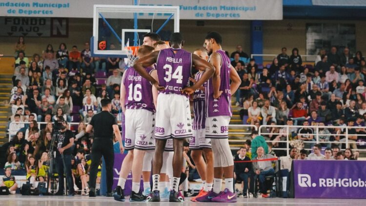 El RV Baloncesto baja y Ronaldo completa el triste legado 1 El Real Valladolid Baloncesto baja y Ronaldo completa el legado