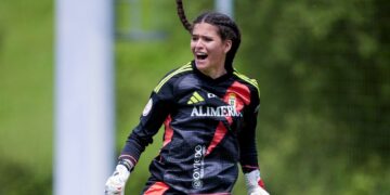 Saray Vázquez, heroina del ascenso del Real Oviedo