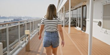 Una influencer desvela cómo es trabajar en un crucero