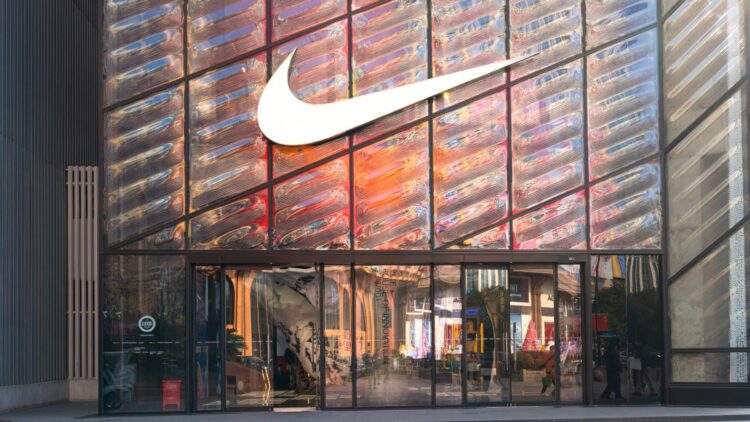 Confirmado: Nike resucita su zapatilla retro más deseada y promete arrasar en ventas esta temporada 1 Confirmado: Nike resucita su zapatilla retro más deseada