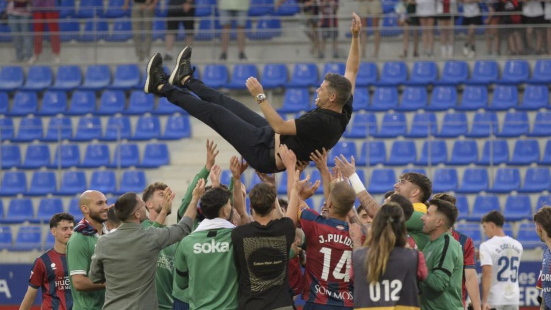 SD Huesca 2024/25: así le fue al futuro rival del Pucela 2 Despedida de Hidalgo con el Huesca