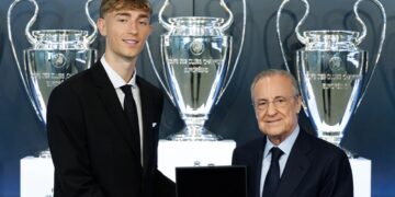 Primera duda resuelta: este será el dorsal de Huijsen en el Real Madrid