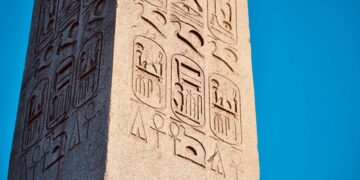 Un arqueólogo encuentra mensajes encriptados de Ramsés II