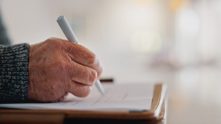 Aviso urgente sobre testamentos: no incluir esto puede provocar que los herederos tengan problemas con el banco 1 Aviso urgente sobre testamentos