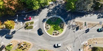 La DGT lo confirma: estás utilizando mal los intermitentes