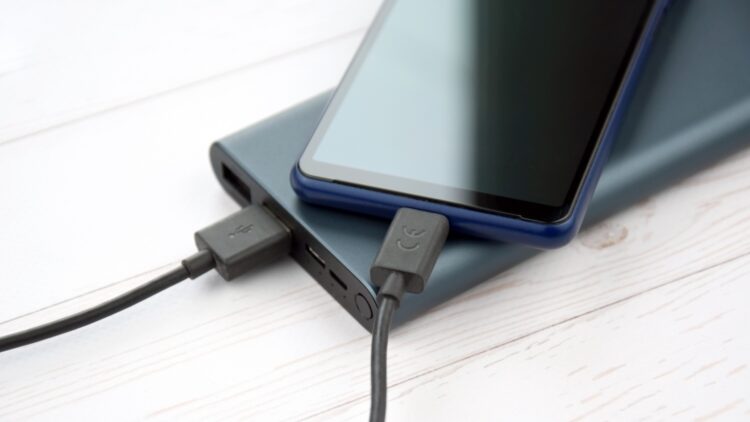 Es oficial: esta nueva normativa de la Unión Europea cambiará tus dispositivos electrónicos para siempre 1 Normativa de la Unión Europea cambiará tus dispositivos electrónicos