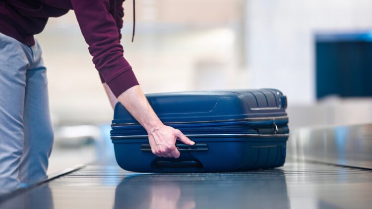 Multas de hasta 1.000 euros: así puede arruinarte las vacaciones llevar esto en tu equipaje de mano 1 Así puede arruinarte las vacaciones llevar esto en tu equipaje de mano