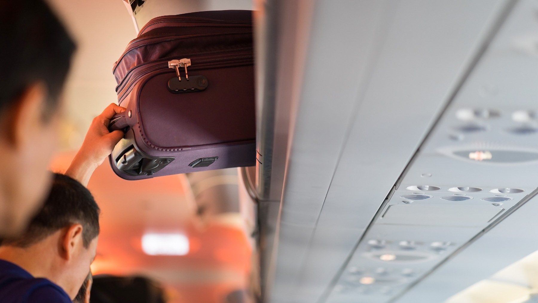 Decathlon arrasa a la competencia: esta maleta es barata, resistente y perfecta para volar este verano 1 Esta maleta es barata, resistente y perfecta para volar este verano