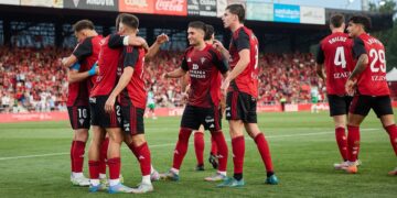 El milagro del Mirandés alcanza un piso más