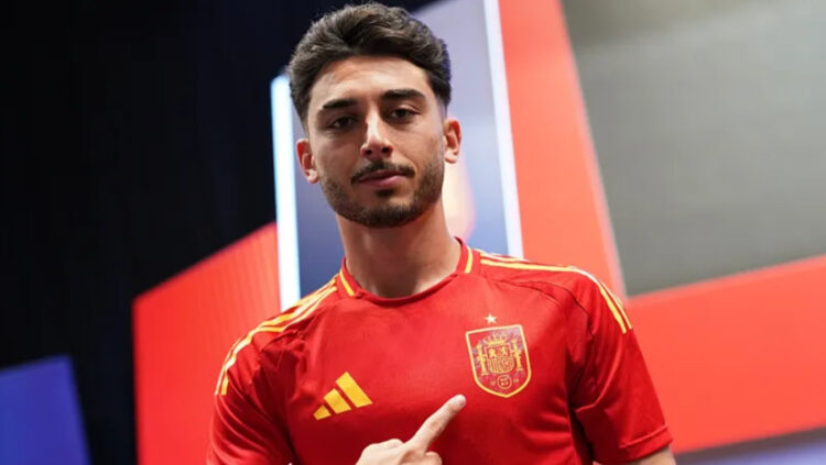 Moro hace de revulsivo con España 1 Raúl Moro