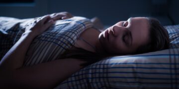 Este es el verdadero significado de soñar que te caes