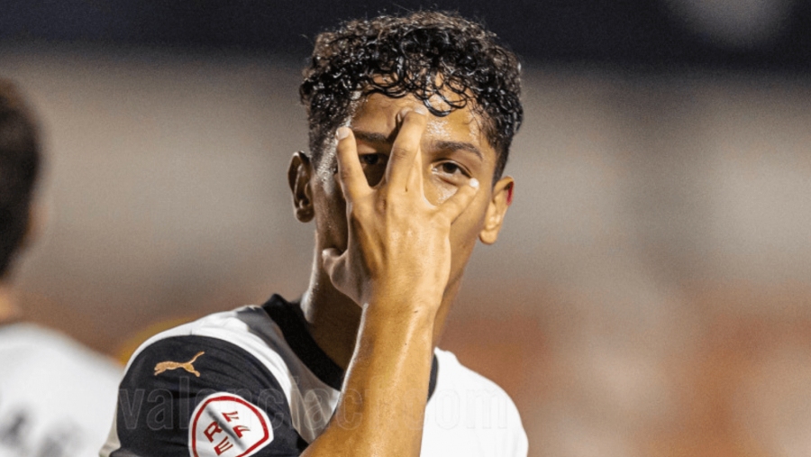 Once futbolistas de filiales a los que podría mirar el Real Valladolid 5 Warren Madrigal